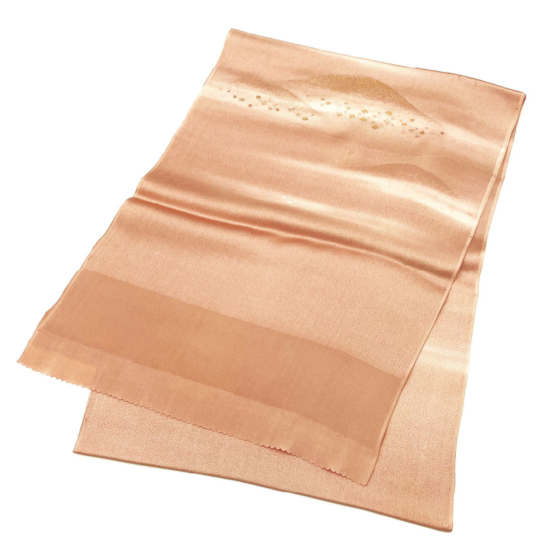 帯揚げ 正絹 Aランク セミフォーマル 退紅色(あらそめいろ) 古典柄 遠山 紙吹雪模様 長さ約180cm 幅約32cm ピンク系 1136001593913