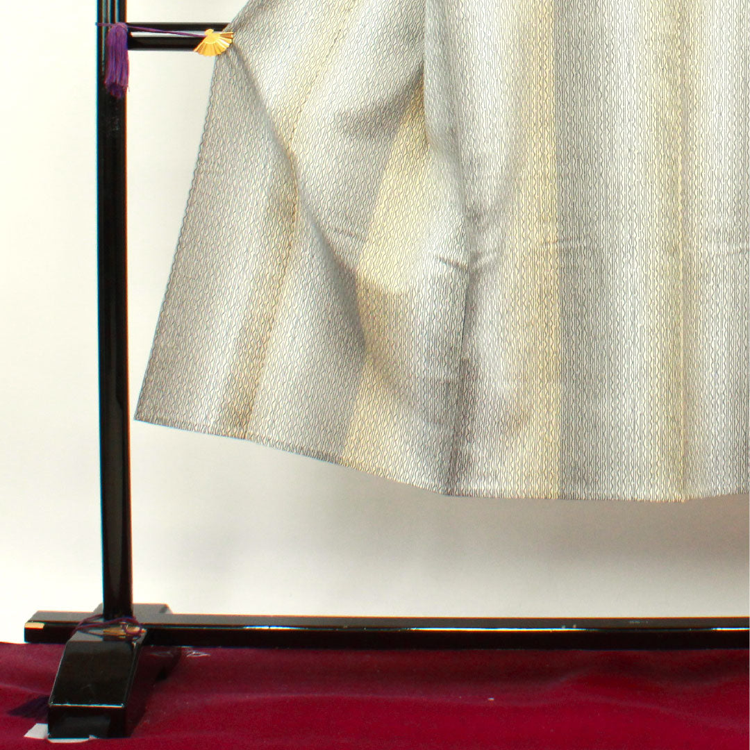 浴衣 男物 しつけ糸付き 未使用品 幾何学模様 木綿 Sランク 単衣 身丈138.5cm 裄丈71cm グラデーション系 1118003542199