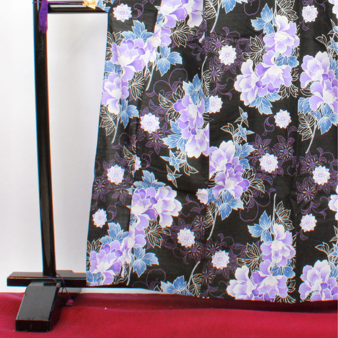 浴衣 草花模様 木綿 Sランク 単衣 身丈163cm 裄丈63cm 黒系 1118001102410