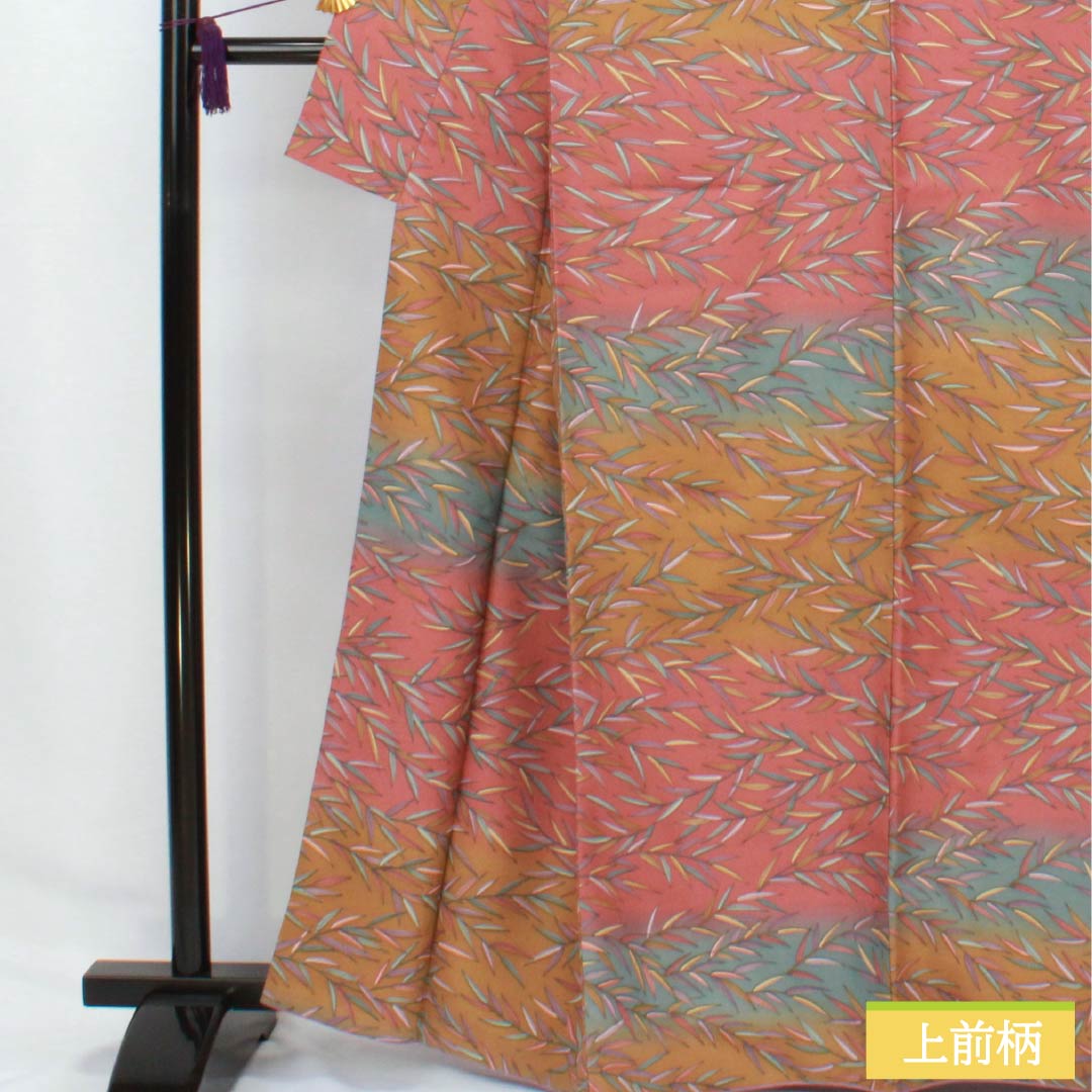 小紋 ポリエステル 身丈164.5cm 裄丈67cm 袷 長春色(ちょうしゅんいろ) 猟虎色(らっこいろ) 藍砥茶色(あいとのちゃいろ) 笹 横段 Sランク グラデーション系 1115006252499