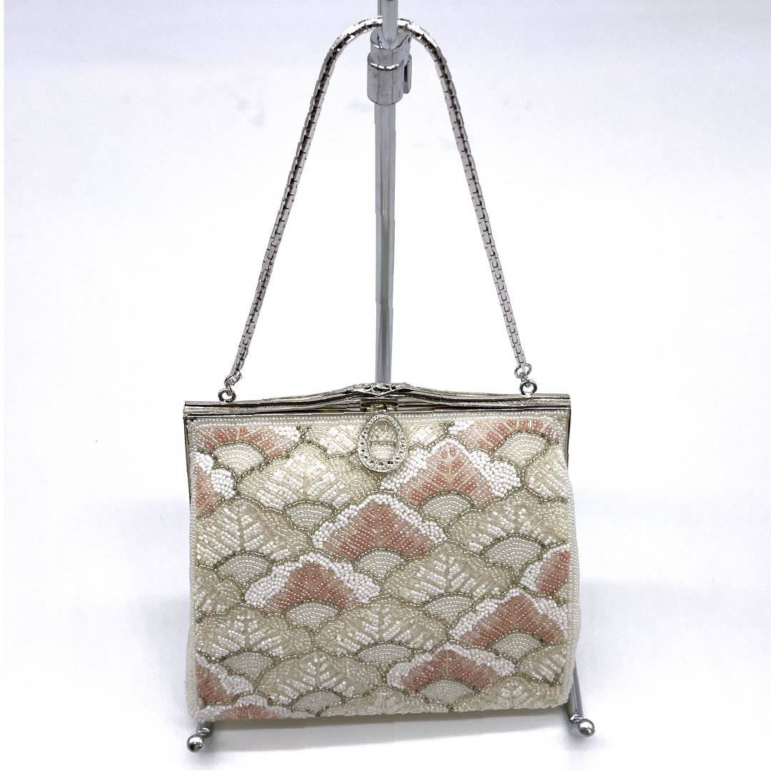 (新古品)草履バックセット フォーマル 白色(しろいろ) 未使用品 ビーズ 松 Mサイズ 白系 Aランク 1133000153311