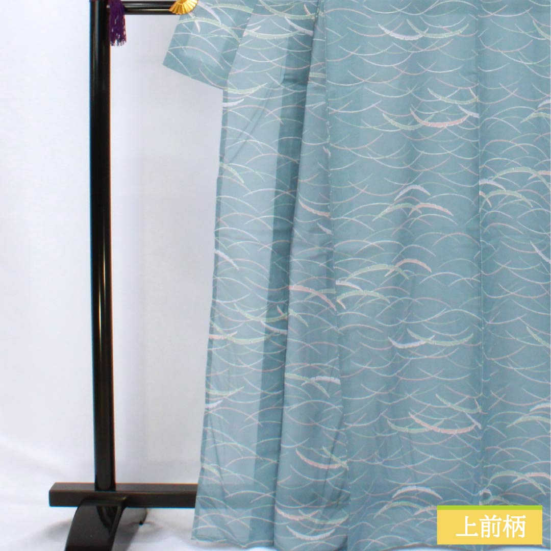 夏物 ポリエステル 小紋 身丈166cm 裄丈66cm 朧花色(おぼろはないろ) 露芝 洗える着物 絽 Sランク 水色系 1132002492524