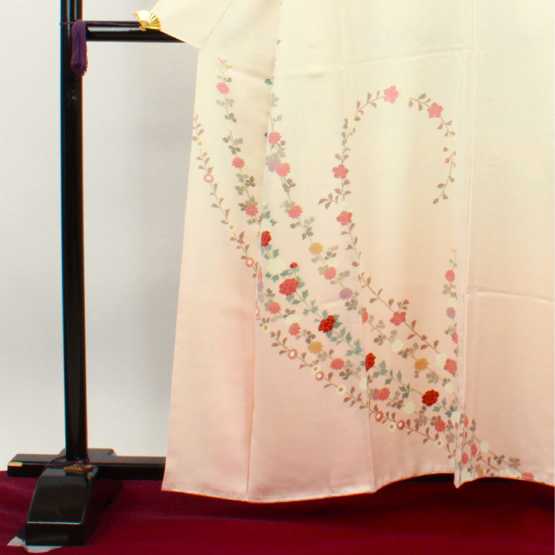 訪問着 正絹 袷 身丈159.5cm 裄丈63cm 薄桜色 京友禅 草花模様 しつけ糸付き 未使用品 Sランク ピンク系 1112003142313