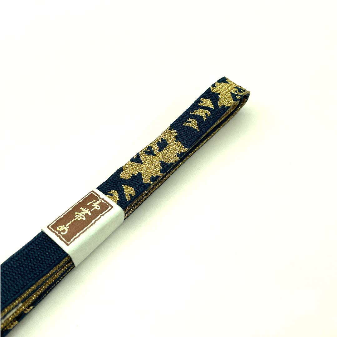 (新古品) 帯締め 正絹 四分紐 藍鉄色(あいてついろ) 金属糸使用 新古品 長さ約153cm 幅約1.5cm セミフォーマル Sランク 紺系 1135001642918