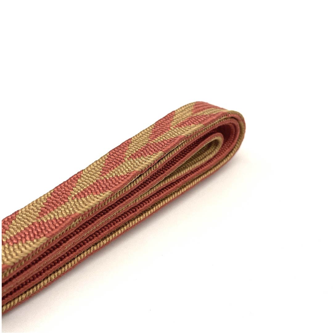 (新古品) 帯締め 正絹 四分紐 紅柿色(べにかきいろ) 泥染手組紐 新古品 長さ約162cm 幅約1.5cm カジュアル Sランク 橙系 1135002692326