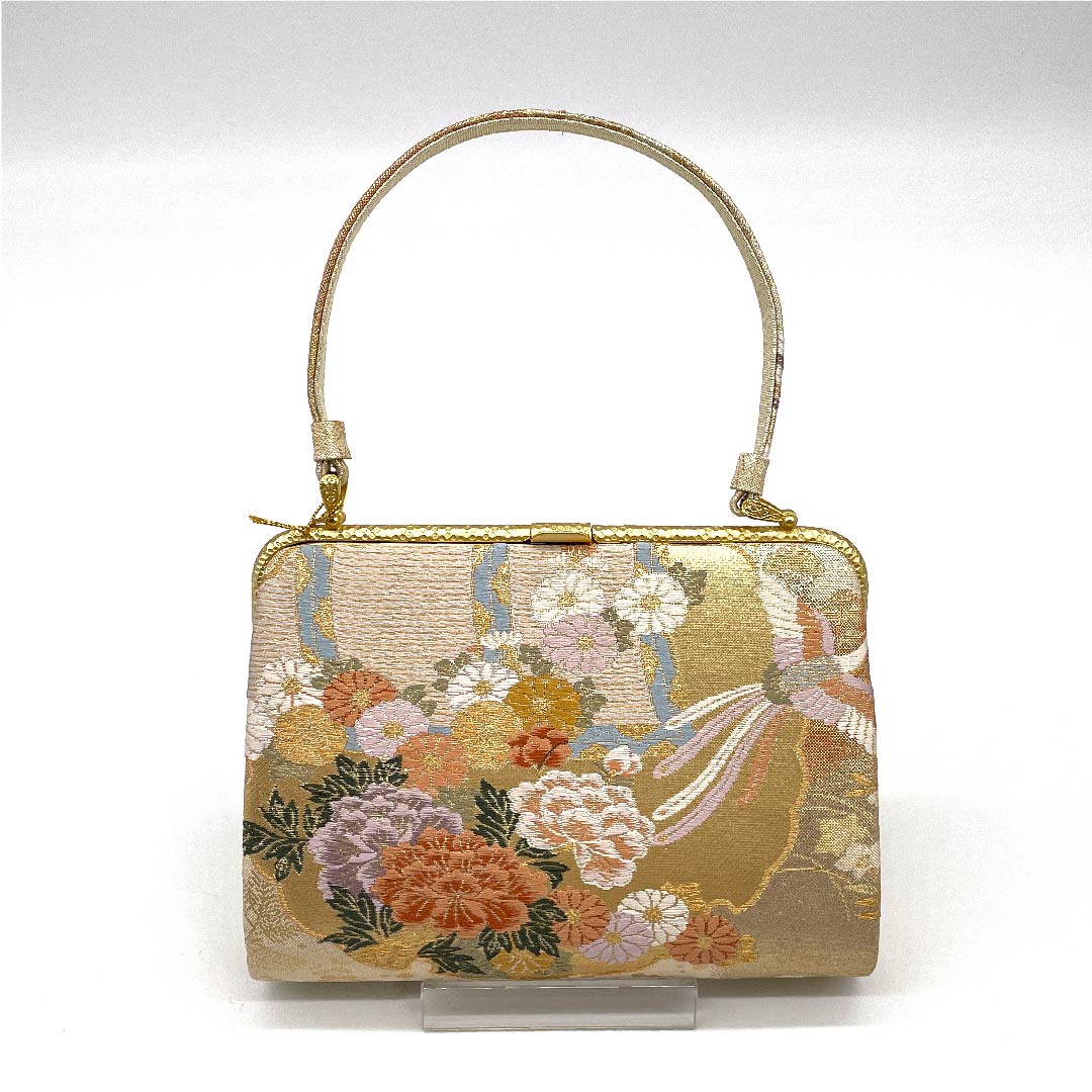 (新古品)草履バックセット フォーマル 金色(きんいろ) 未使用品 留袖用 古典柄 Mサイズ 金系 Sランク 1133000072321