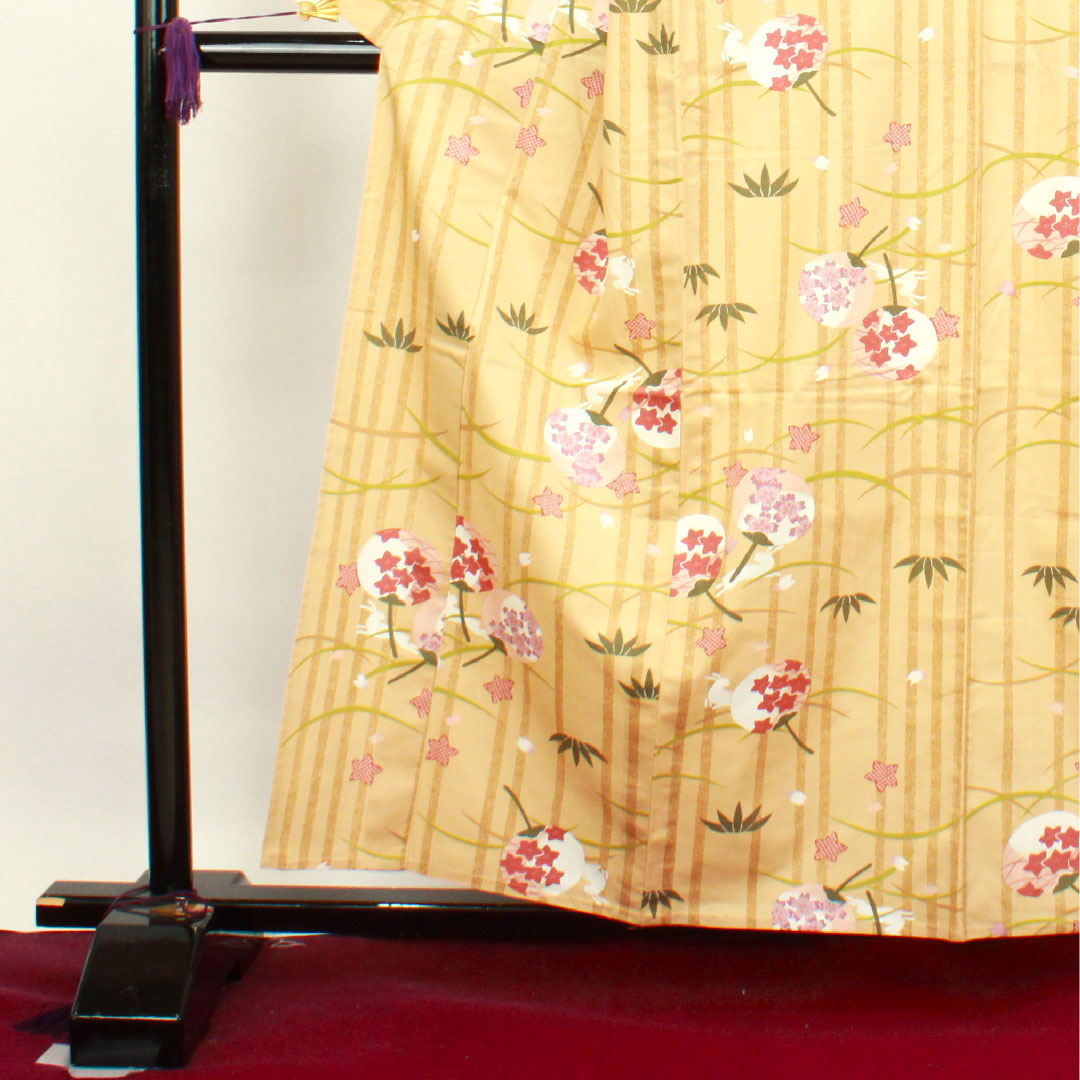 浴衣 東京白茶色 うさぎ 桜 木綿 Sランク 単衣 身丈158.5cm 裄丈65.5cm ベージュ系 1118003612325