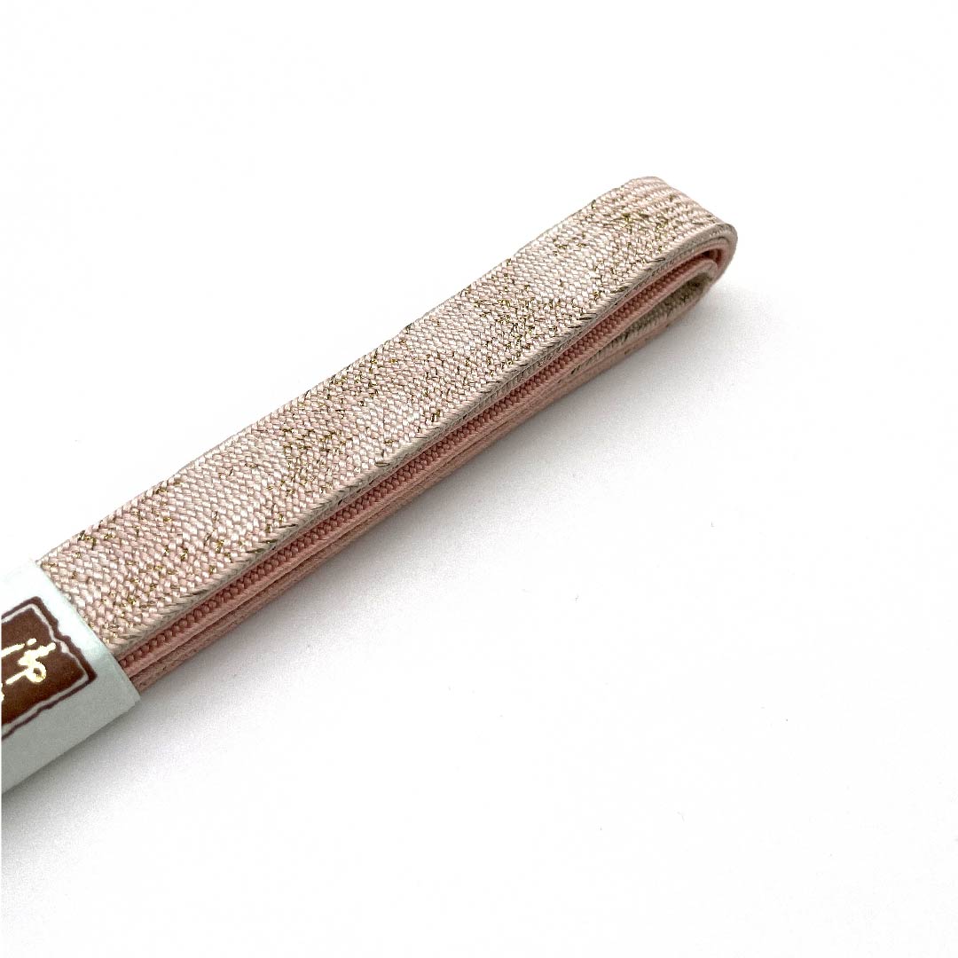 (New old stock) Obijime (belt tying) Pure silk, quarter string, maiden color (otomeiro), uses metal thread, uses three-quarter gold, new old stock, length approx. 156cm, width approx. 1.5cm, semi-formal, S rank, pink, 1135001482913