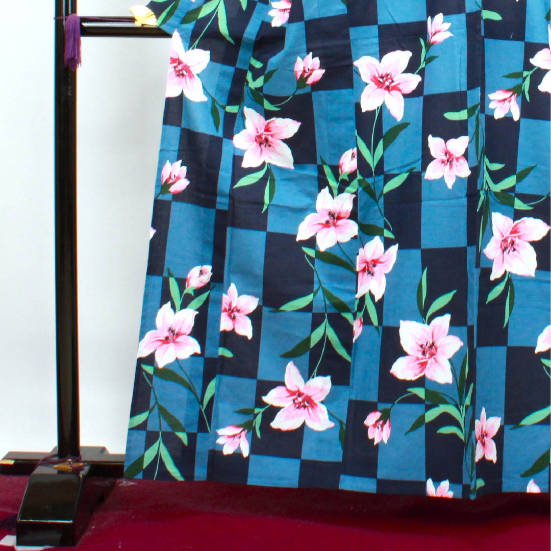 浴衣 濃紺色 サフランモドキ 市松 木綿 Sランク 単衣 身丈161cm 裄丈65.5cm 紺系 1118004112418