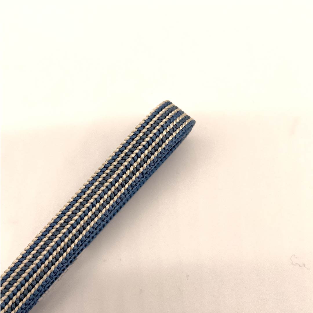 (New old stock) Obi-jime (belt fastener) Pure silk, 3-minute cord, back color (urairo), Goshima cord, new old stock, length approx. 130cm, width approx. 0.9cm, casual, S rank, blue, 1135000772317