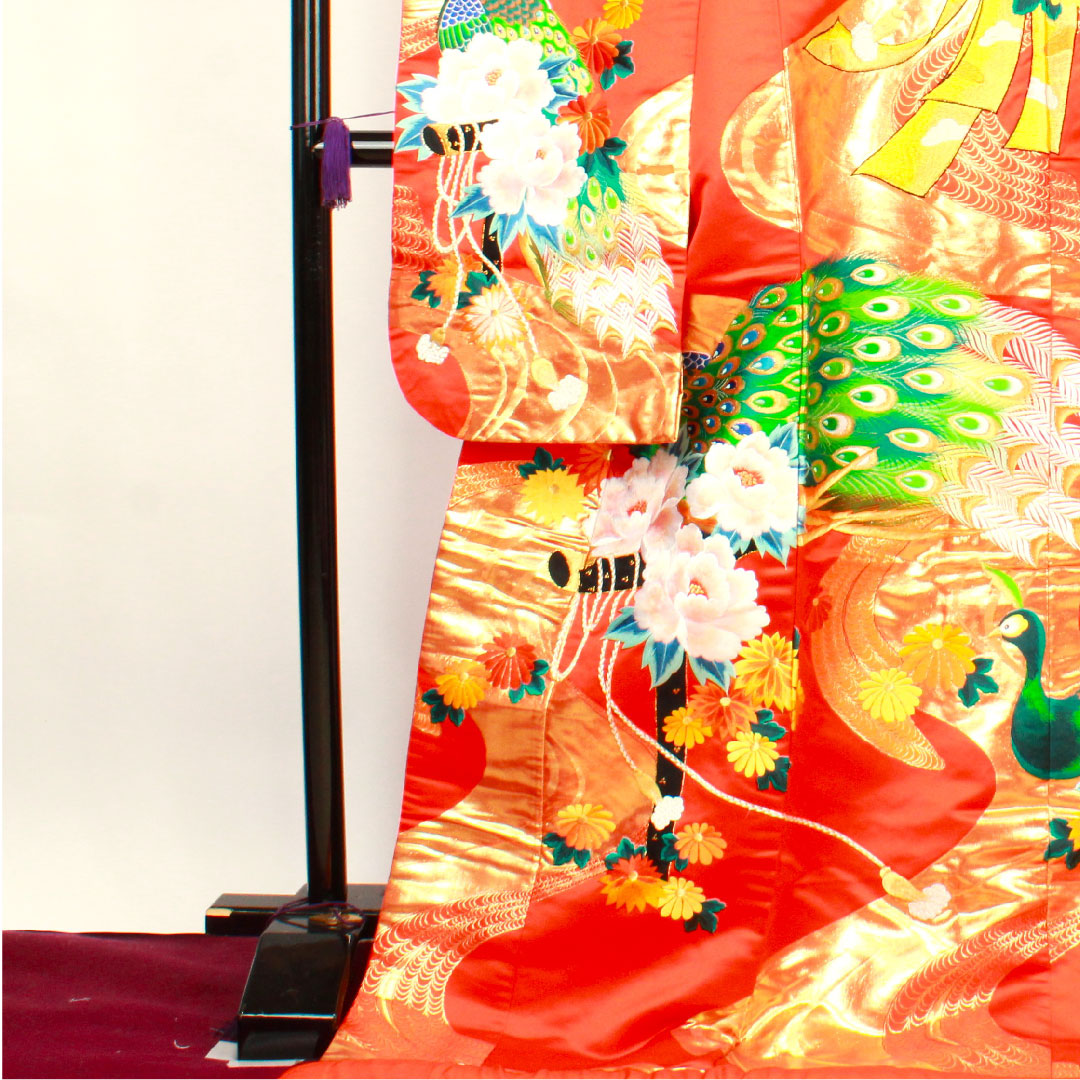 色打掛 身丈194cm 銀朱色 刺繡 孔雀 花車 正絹 Sランク 袷 朱系 1110000252916