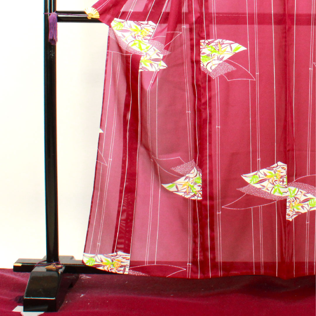 夏物 ポリエステル 小紋 身丈160.5cm 裄丈64cm 壺菫色(つぼすみれいろ) 竹 扇面 洗える着物 絽 Sランク 紫系 1132001422420