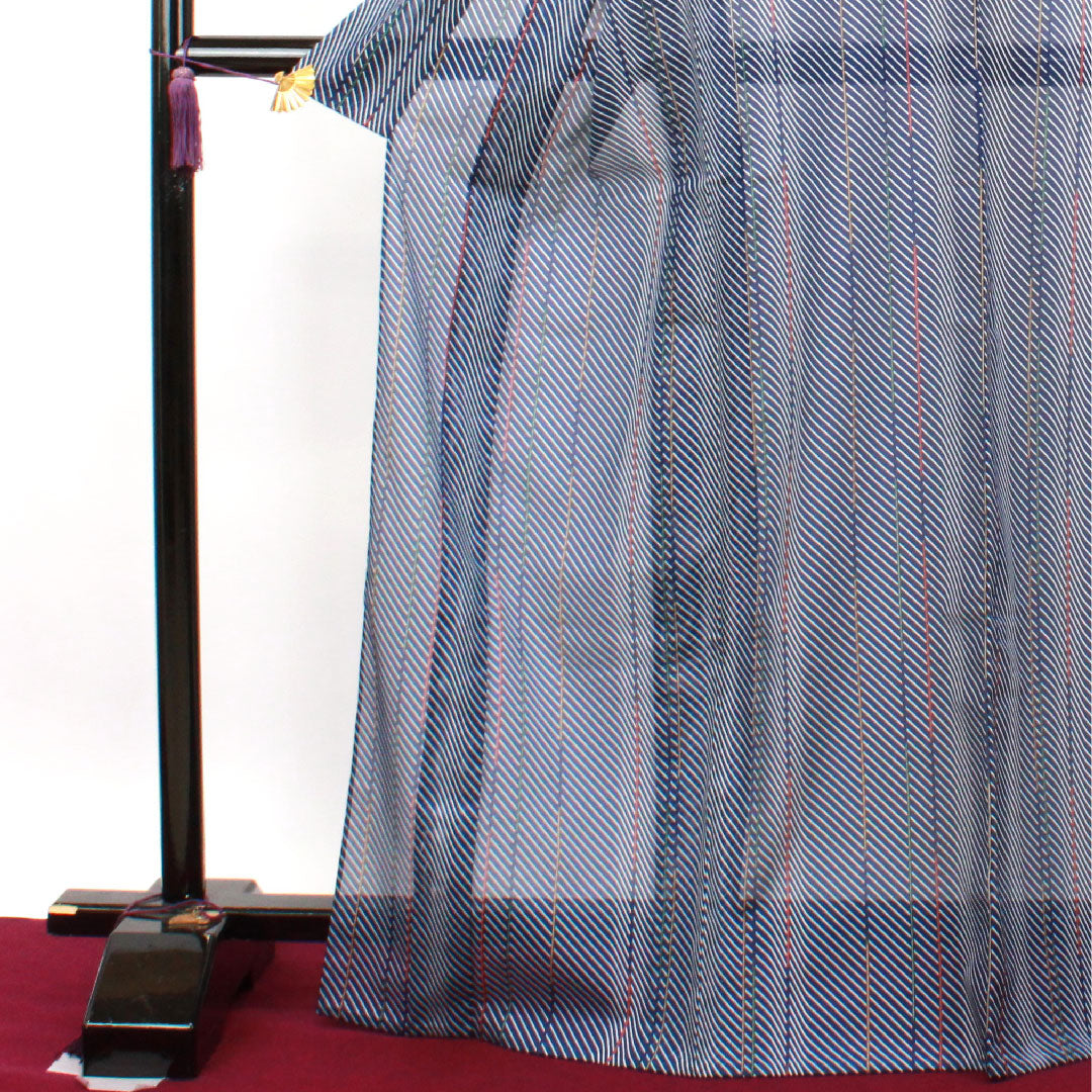 夏物 ポリエステル 小紋 身丈170.5cm 裄丈65cm 紺桔梗色(こんききょういろ) 幾何学模様 洗える着物 しつけ糸付き 絽 Sランク 紺系 1132001552618