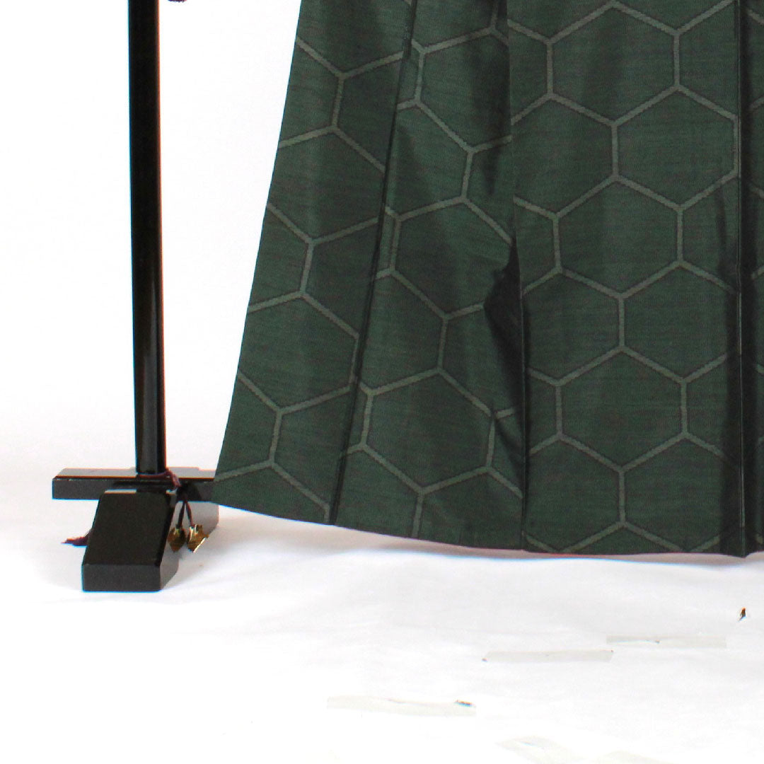 大島紬 身丈166cm 裄丈67cm 緯総絣 亀甲 正絹 Bランク 袷 緑系 1116001554519