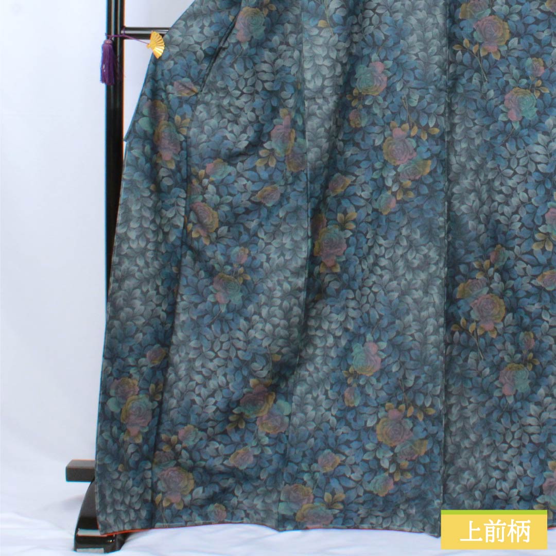 紬 正絹 Aランク 身丈171.5cm 裄丈68cm 濃紺色(のうこんいろ) 薔薇 葉 しつけ糸付き 袷 紺系 1116004373618