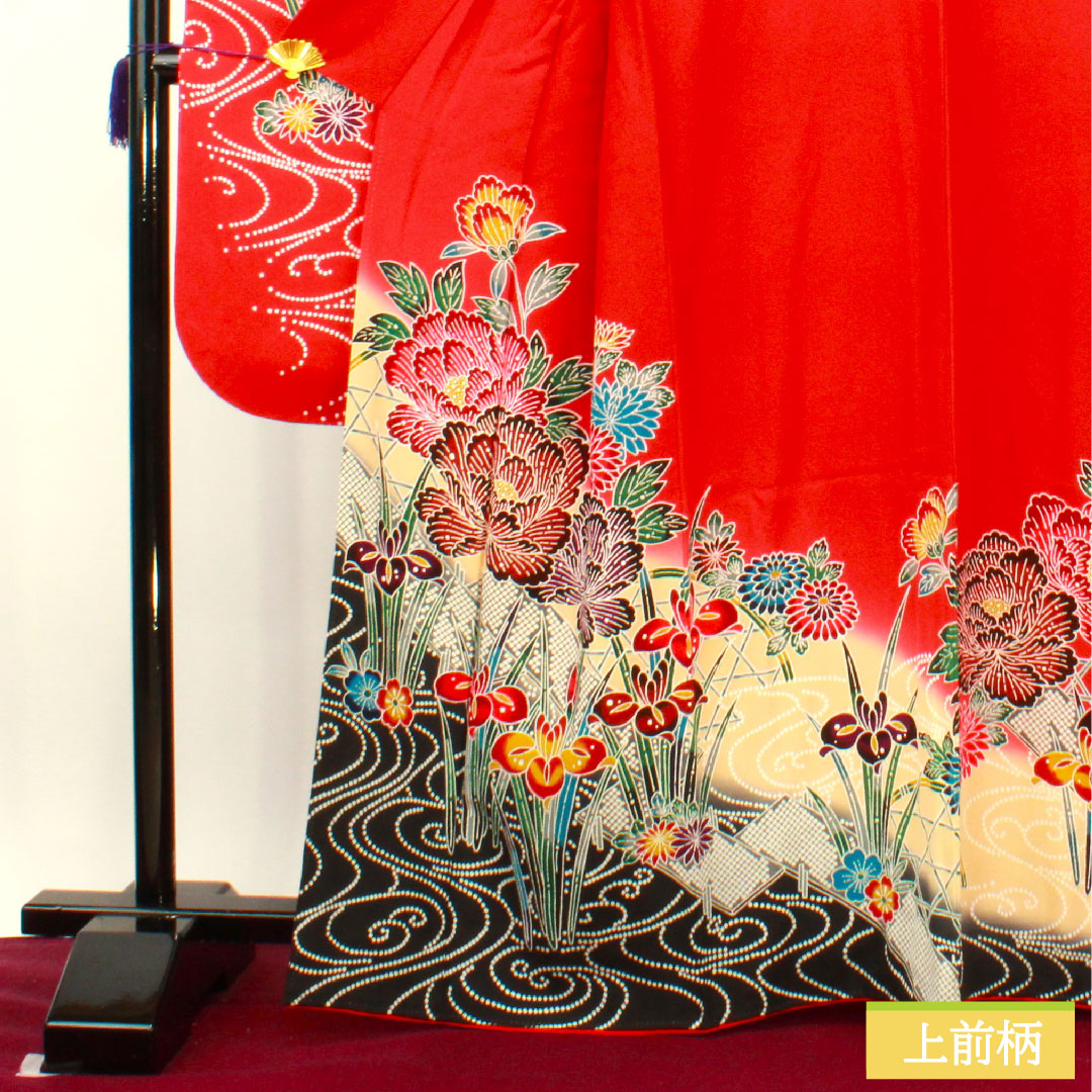 Furisode (long-sleeved kimono) made of pure silk, length 164.5cm, sleeve length 68cm, lined, old Turkish red, Kyoto Bingata, auspicious motif, S rank, red, 1113002062412