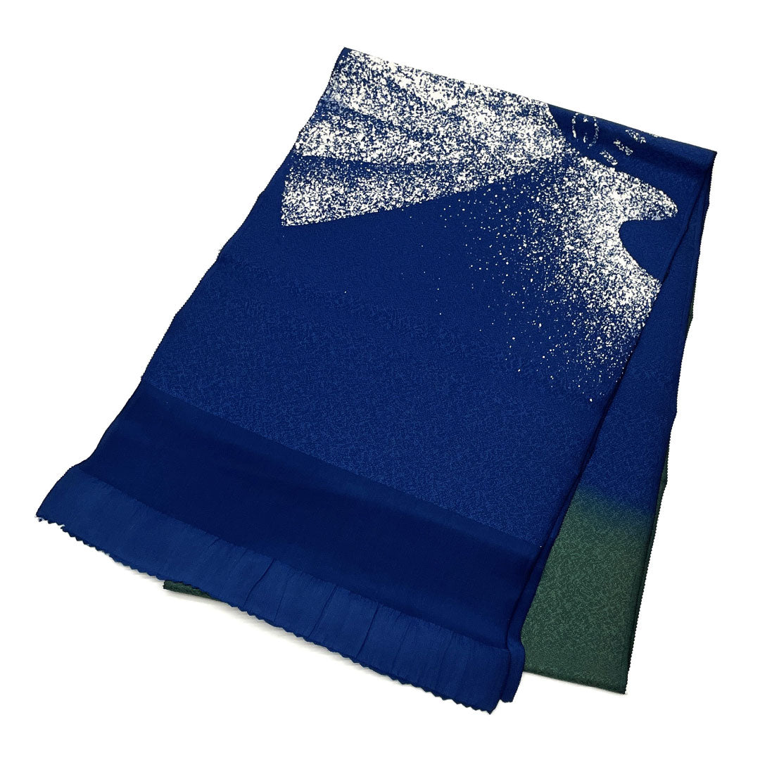 Casual obiage (sash) made of pure silk, S-rank, in dark blue and blue lacquer. Features a geometric pattern. Length: 176cm, Width: 29.5cm. Blue. Product code: 1136001772917