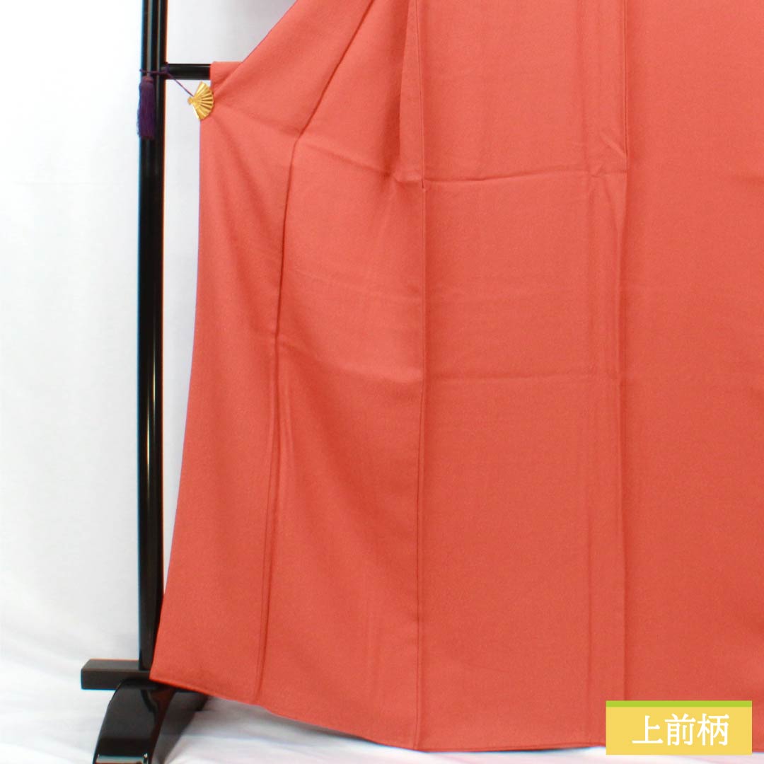 Solid-colored silk kimono, S rank, length 166cm, sleeve length 67cm, medium crimson (nakabeniiro), single crest, oak and floral motifs, lined, vermilion, 1114002402516