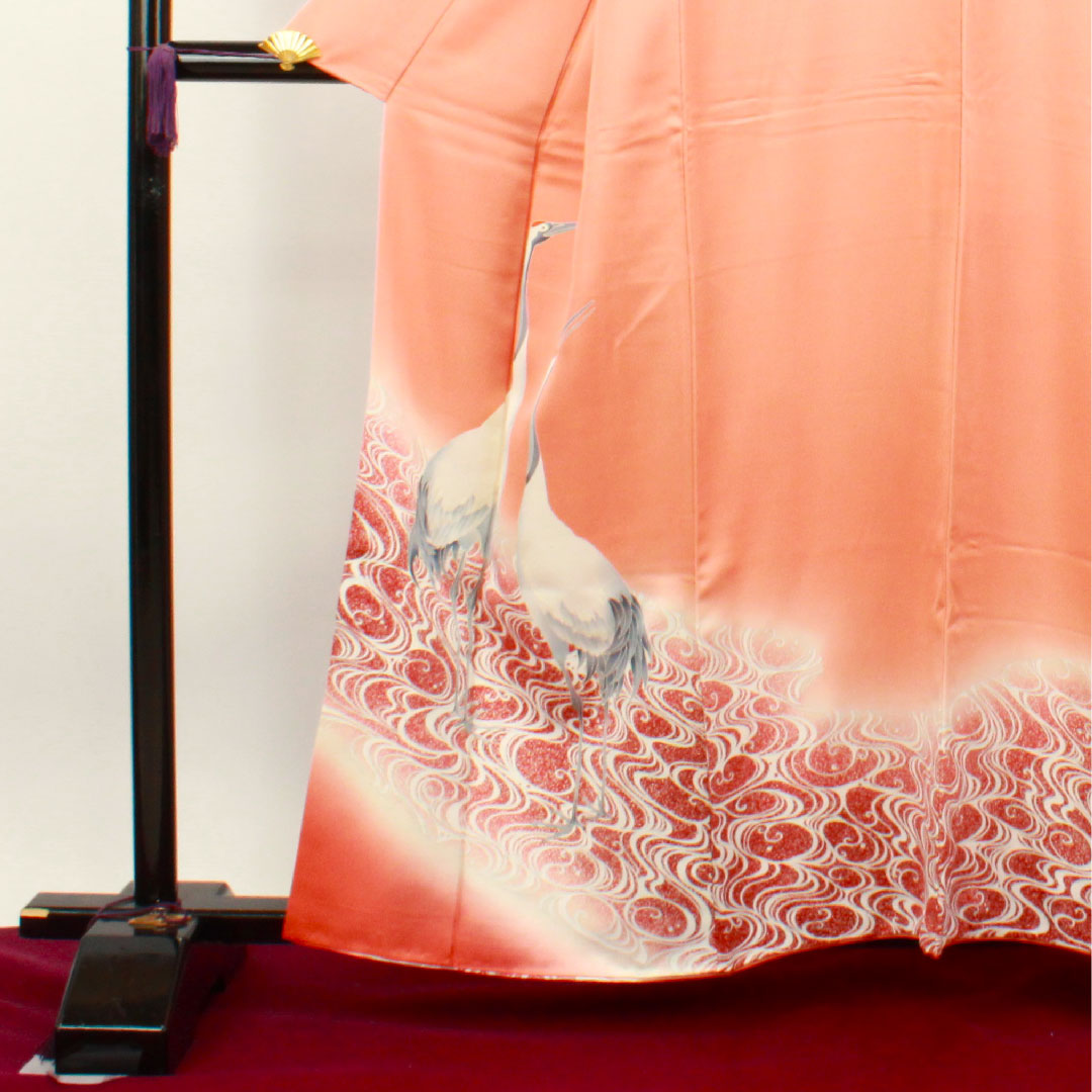 Colored Tomesode, Length 160.5cm, Sleeve Length 64cm, Lined, Coral Color, Kyo-Yuzen, Crane, Flowing Water, Three Fans, Pure Silk, S Rank, Three Crests, Orange, 1111001132426