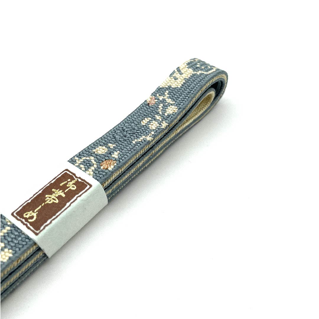 (New old stock) Obijime (sash fastener) Pure silk, quarter-length cord, light dull color, specially selected gold and silver threads, metal threads, hand-woven cord, length approx. 162cm, width approx. 1.5cm, semi-formal, S rank, light blue, 1135002252324