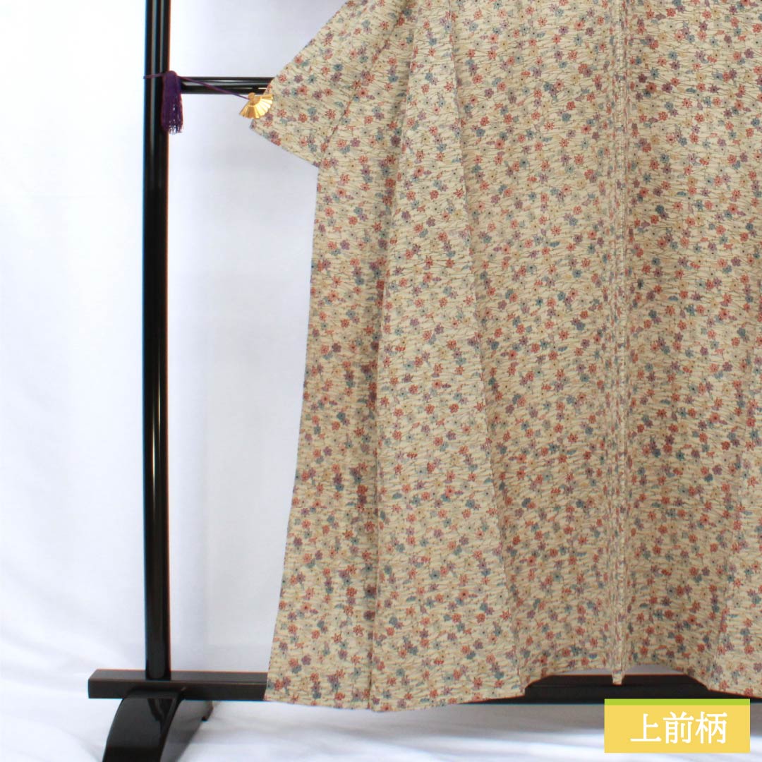 小紋 正絹 Sランク 身丈156.5cm 裄丈63cm 単衣 亜麻色(あまいろ) 作家物 香雲作 松葉 小花 ベージュ系 1115007192325