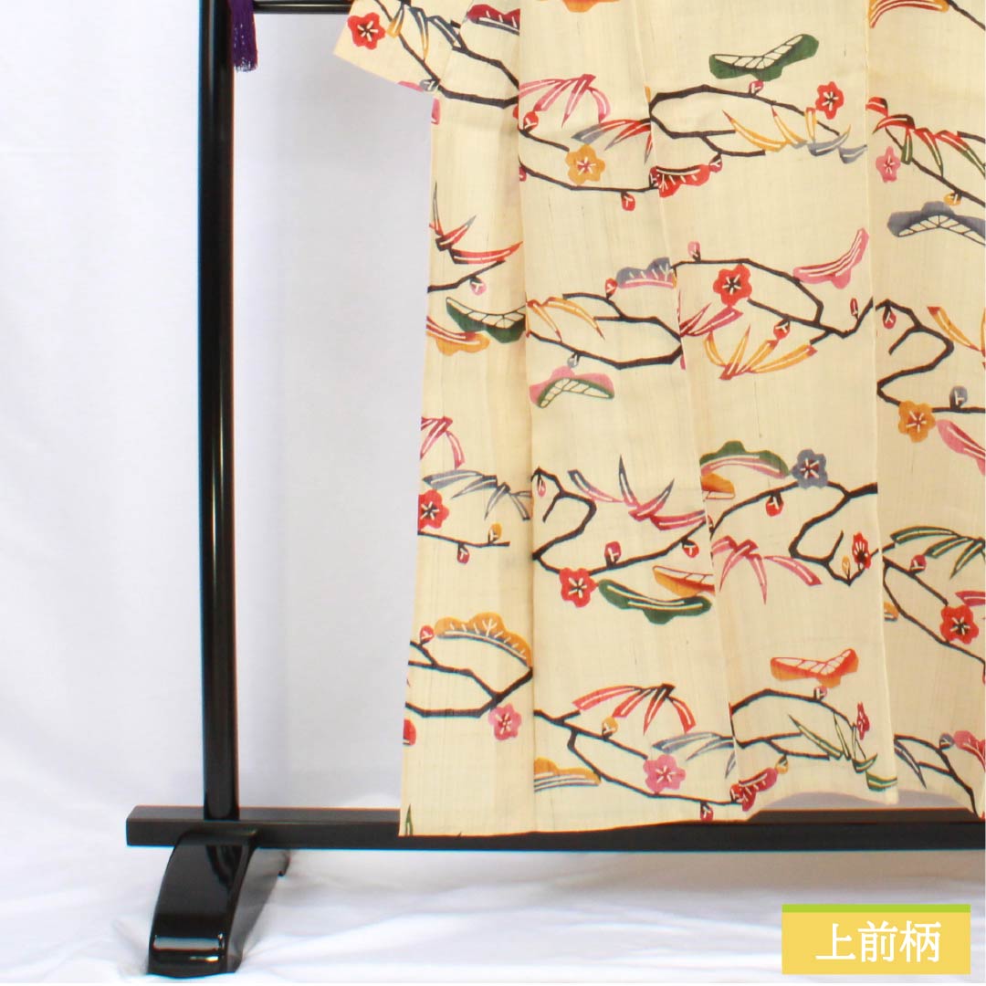 Summer pure silk tsumugi Length 154.5cm Sleeve length 63cm Tokyo white-brown color Ryukyu Bingata raw tsumugi Pine, bamboo and plum gauze B rank Beige 1132002114225
