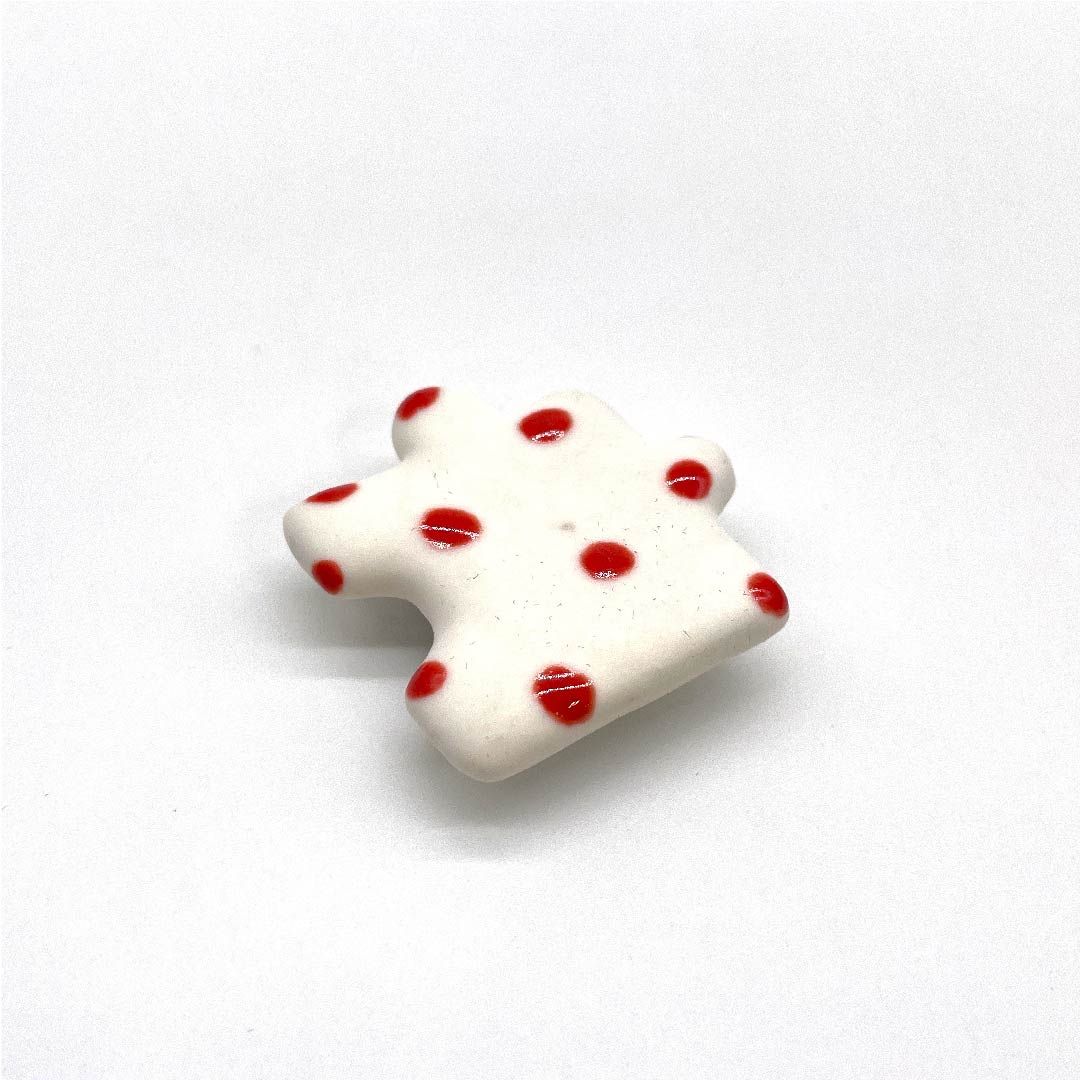(New old stock) Obi fastener, ceramic, casual, white, ceramic, puzzle, length approx. 3.5cm, width approx. 4cm, S rank, white, 1137000442911