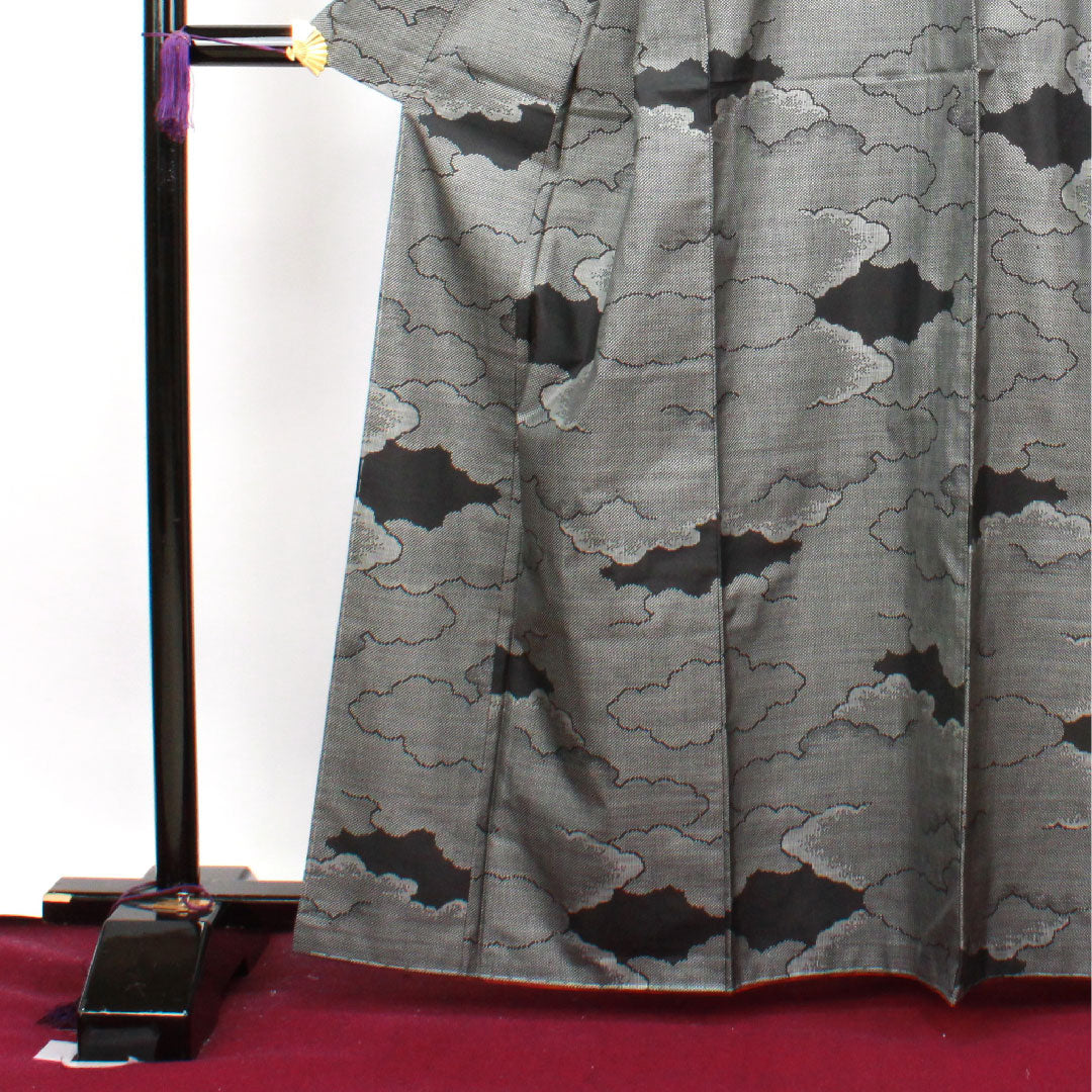 大島紬 身丈164.5cm 裄丈64.5cm 経緯絣 雲取り 正絹 Aランク 袷 黒系 1116002653410