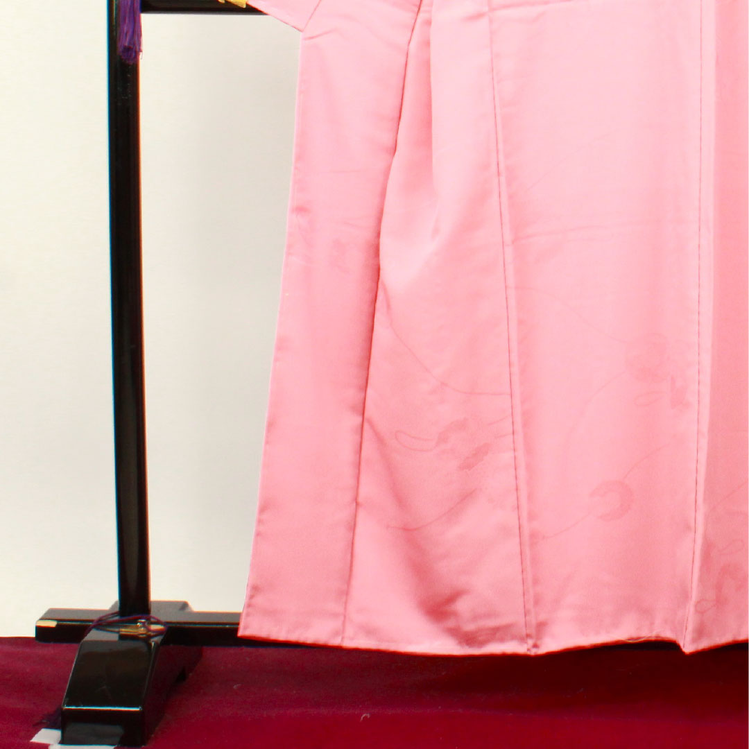 色無地 ポリエステル 長春色 洗える着物 身丈158cm 裄丈65cm 袷 Sランク ピンク系 1114000802313