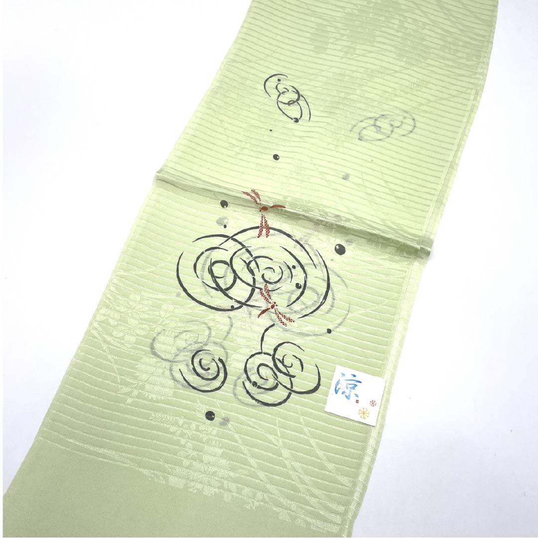 (新品)帯揚げ 正絹 セミフォーマル 薄柳色(うすやなぎいろ) 夏物 トンボ 波紋 長さ約172cm 幅約29cm NEWランク 緑系 1136000721919