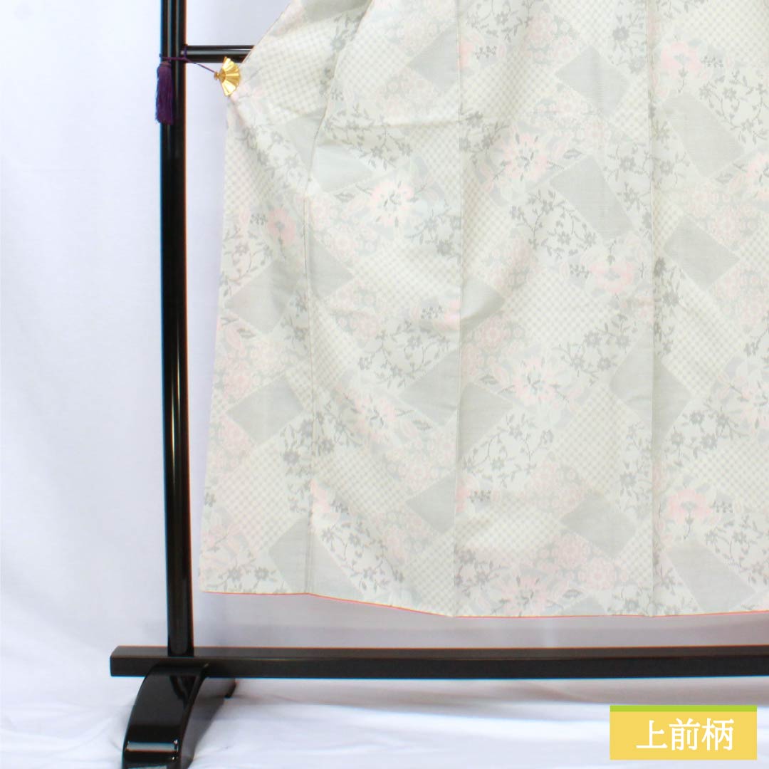 紬 ポリエステル Sランク 身丈153cm 裄丈63cm 卯の花色(うのはないろ) 草花 洗える着物 袷 白系 1116004642211