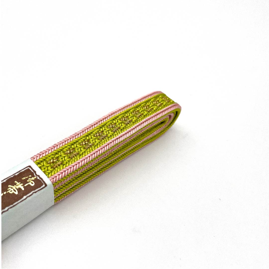 (新古品) 帯締め 正絹 四分紐 鶸色(ひわいろ) 極彩色三分金銀糸使用 新古品 長さ約159cm 幅約1.7cm セミフォーマル Sランク 緑系 1135002722319