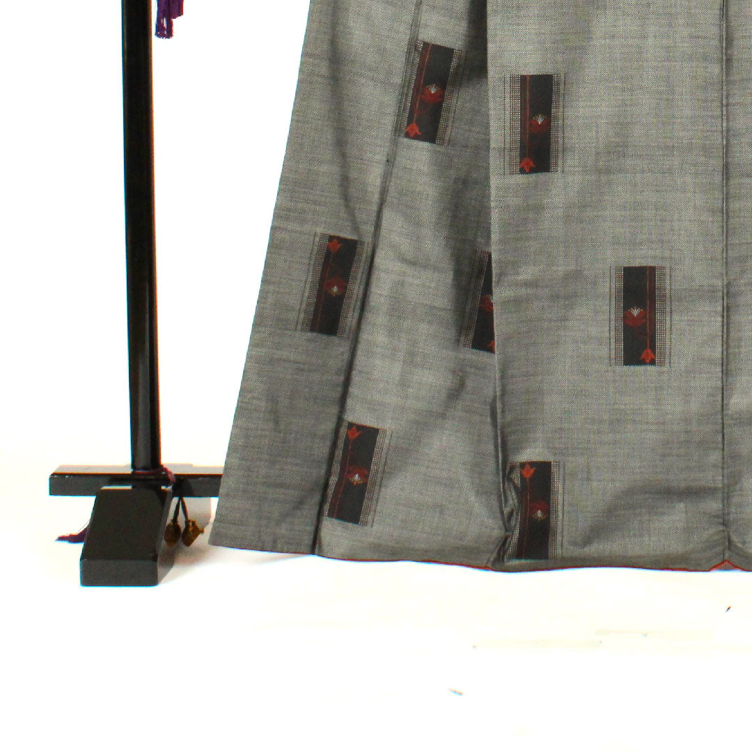 大島紬 身丈170cm 裄丈67cm 経緯絣 一元絣 正絹 Sランク 袷 黒系 1116001372610