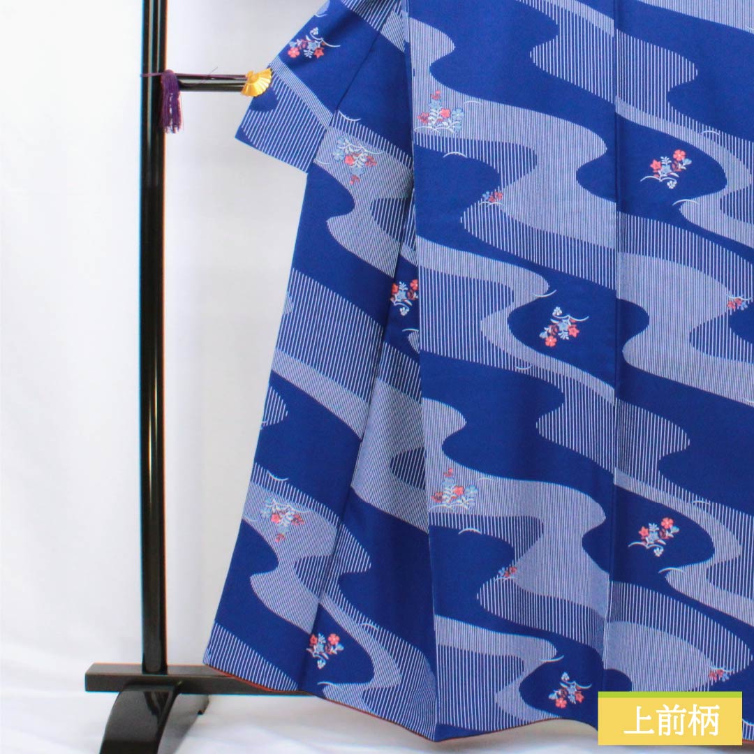 小紋 ポリエステル Sランク 身丈162cm 裄丈65.5cm 袷 瑠璃色(るりいろ) 流水 花 洗える着物 青系 1115007512417