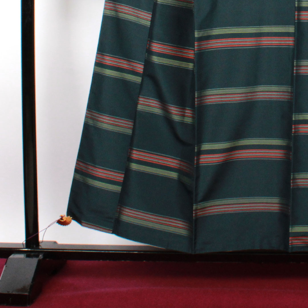 大島紬 身丈149.5cm 裄丈64cm 百入茶色 横縞模様 正絹 Sランク 袷 緑系 1116001662119