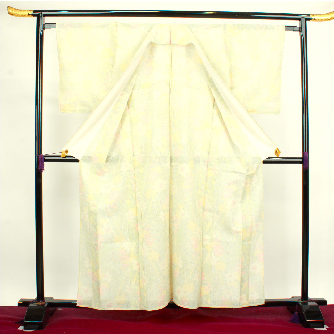 夏物 正絹 紬 身丈159cm 裄丈64cm 乳白色(にゅうはくしょく) 抽象花 しつけ糸付き 紗 Aランク クリーム系 1132000553315