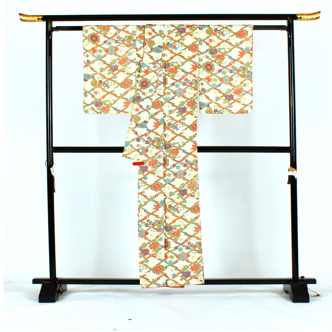 小紋 身丈157.5cm 裄丈64cm 袷 松皮菱 古典柄 ポリ Sランク クリーム系 1115000712315