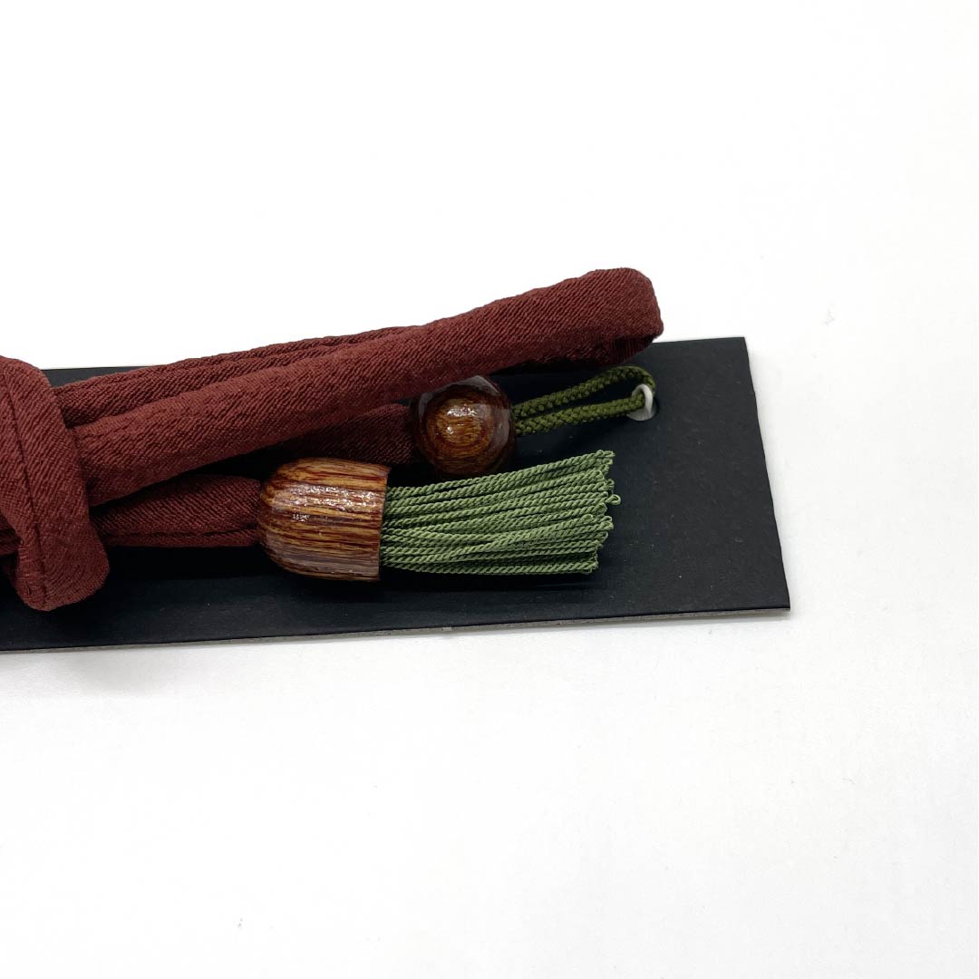 羽織紐 正絹 NEWランク カジュアル 赤銅色(しゃくどういろ) 撚り房 もろ縄結び 蝶結び 丸ぐけ 茶系 1121000111914