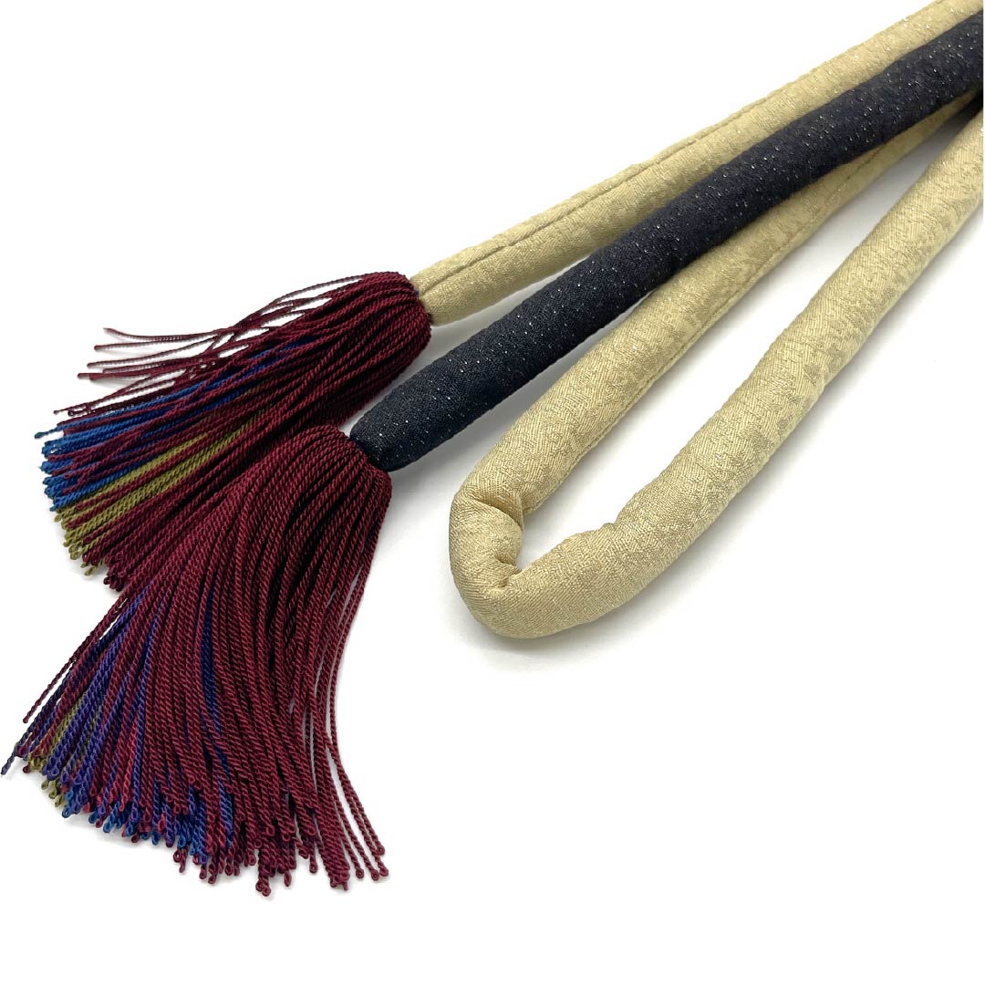 (新古品) 帯締め 正絹 四分紐 牙黄色(げおういろ) グラデーション 丸ぐけ 長さ約190cm 幅約1.2cm セミフォーマル NEWランク ベージュ系 1135003201425