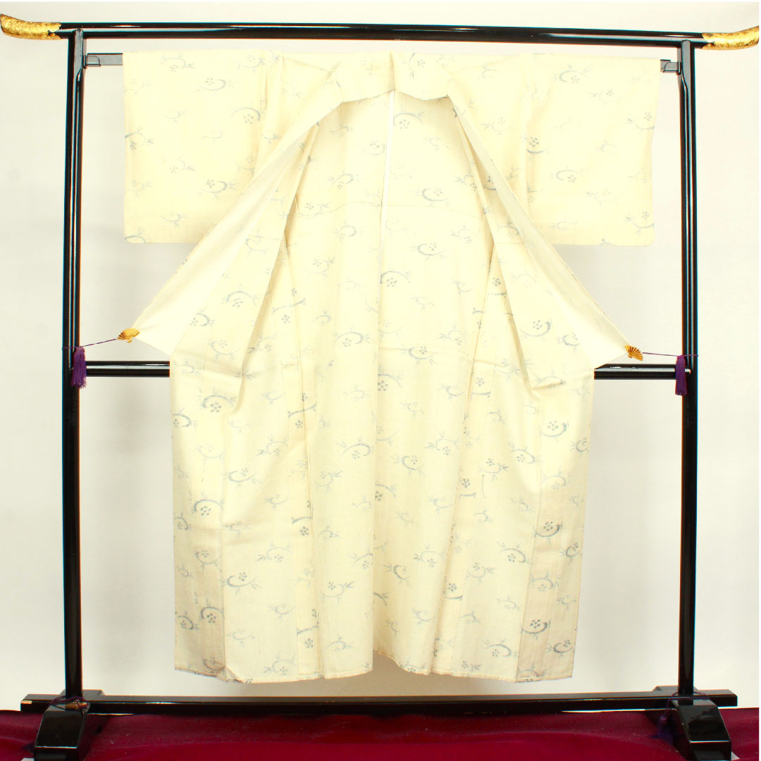 紬 身丈150.5cm 裄丈65cm 幾何学模様 正絹 Bランク 単衣 クリーム系 1116002424115