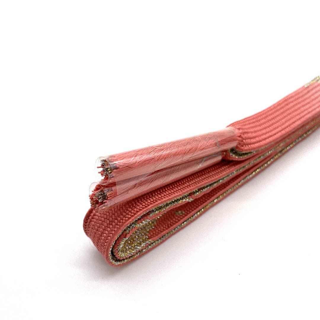 (新古品) 帯締め 正絹 四分紐 紅梅色(こうばいいろ) 金属糸使用 新古品 長さ約162cm 幅約1.5cm セミフォーマル Sランク ピンク系 1135001852913