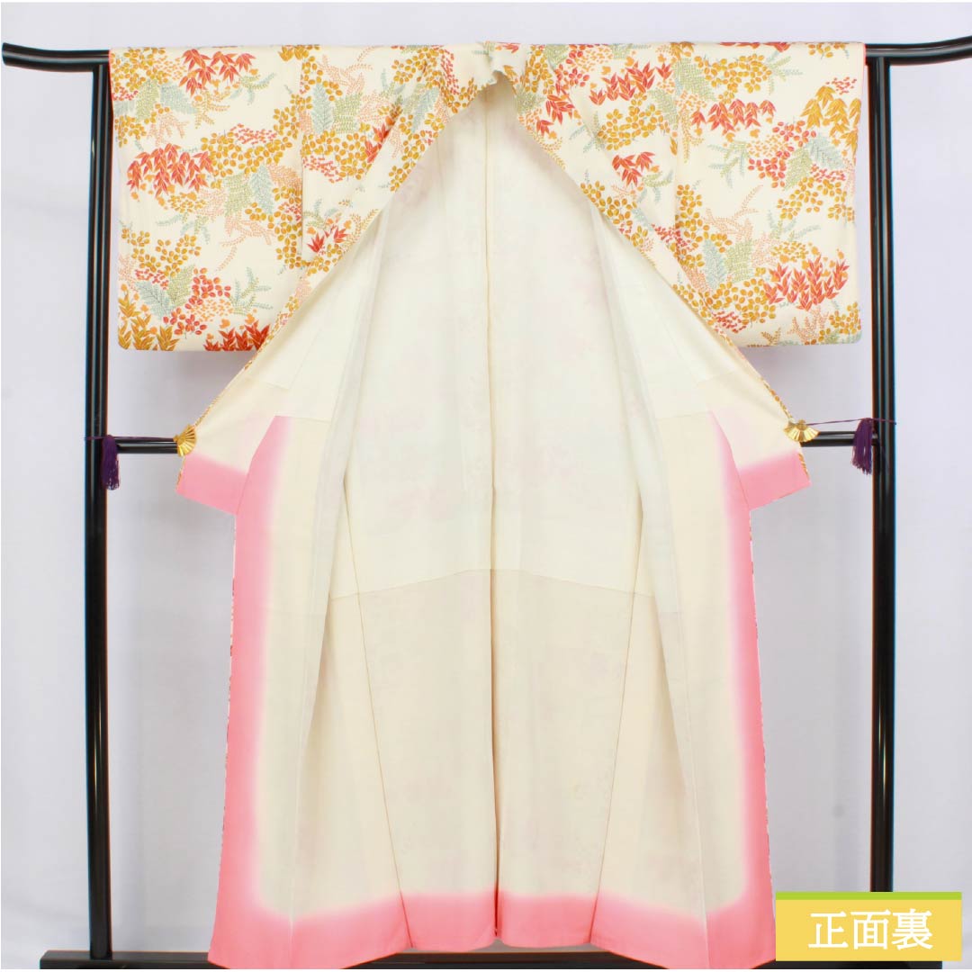 小紋 正絹 Bランク 身丈153.5cm 裄丈62cm 袷 草花模様 白系 1115006434211