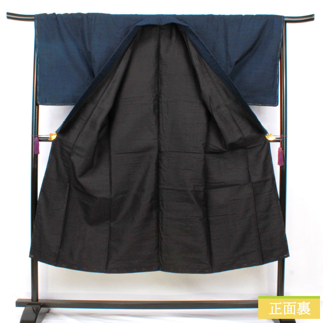 男物 正絹 Aランク 身丈141.5cm 裄丈70cm 濃紺色(のうこんいろ) 紬地 羽織紐付き アンサンブル 袷 紺系 1119001593418