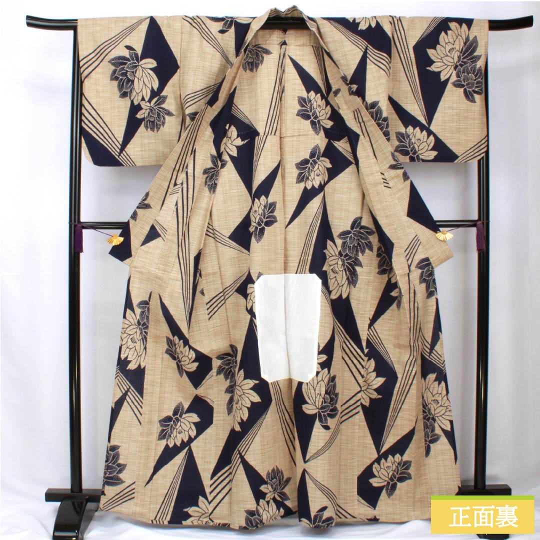浴衣 木綿 身丈165cm 裄丈67.5cm Sランク 単衣 ベージュ系 内記煤竹色(ないきすすたけいろ) 花柄 1118005812525