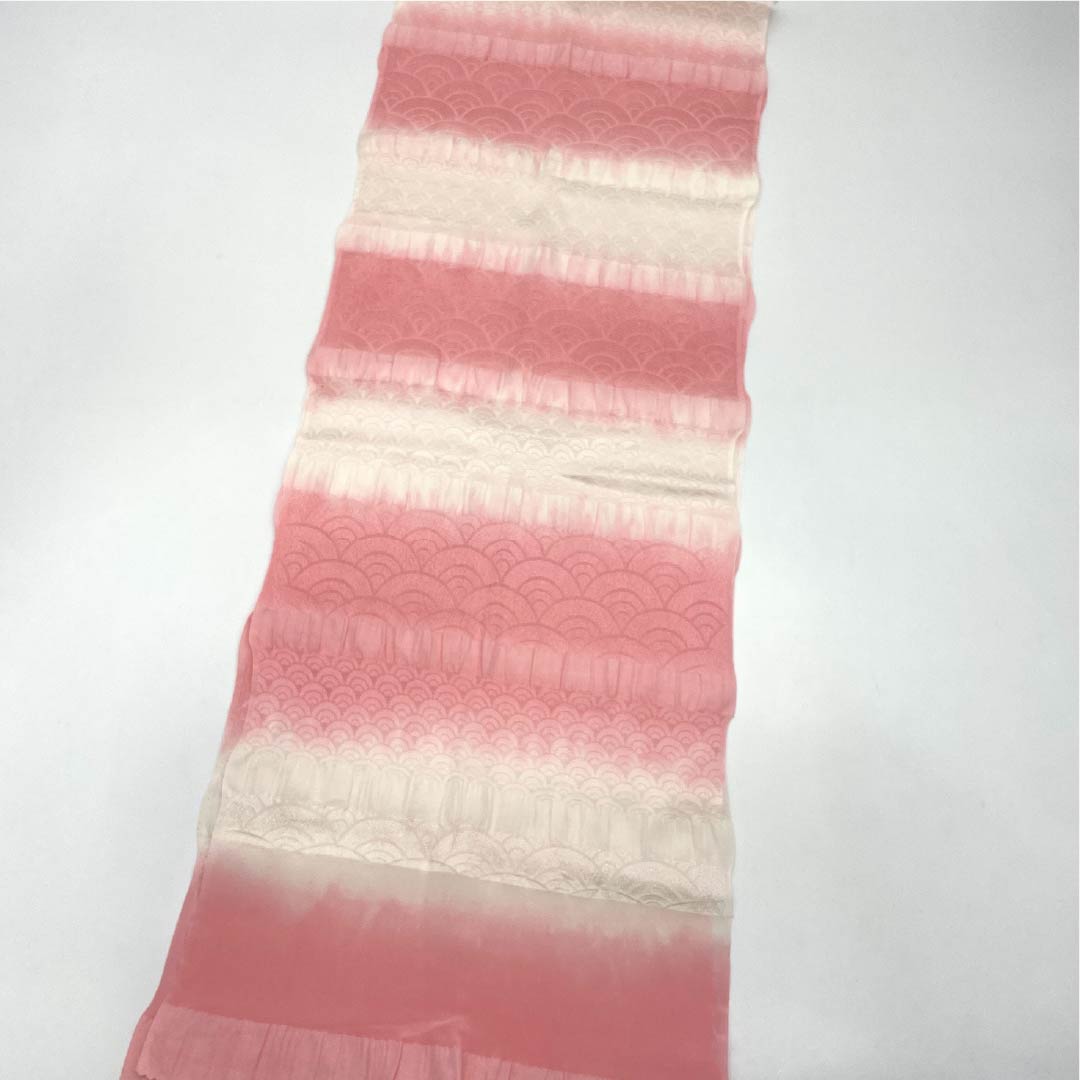 帯揚げ 正絹 Sランク フォーマル 浅紅色(あさべにいろ) 青海波 グラデーション 長さ約164cm 幅約28.5cm ピンク系 1136002232913