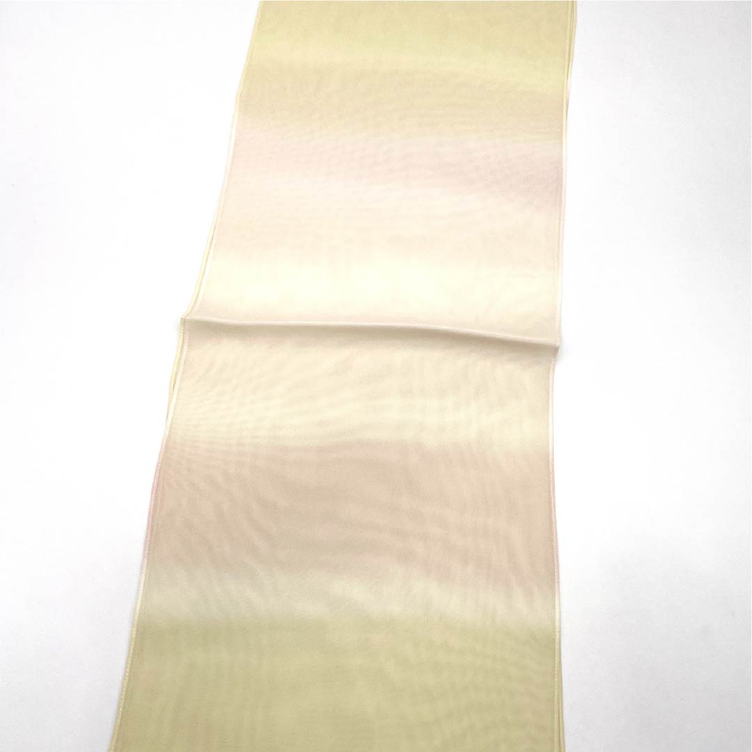 (新古品)帯揚げ 正絹 NEWランク セミフォーマル 薄卵色(うすたまごいろ) 乙女色(おとめいろ) グラデーション 夏物 長さ約180cm 幅約29.5cm クリーム系 1136002181915