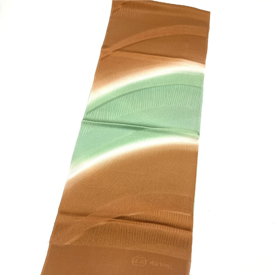 (Like New) Silk Obiage (Sash) - New Rank, Casual, Red Plum Blossom (Akaumeiro) with Back Leaf (Ura-iro) Pattern, Tango Chirimen, Length: Approx. 184cm, Width: Approx. 31cm, Brown, Item Number: 1136001361914