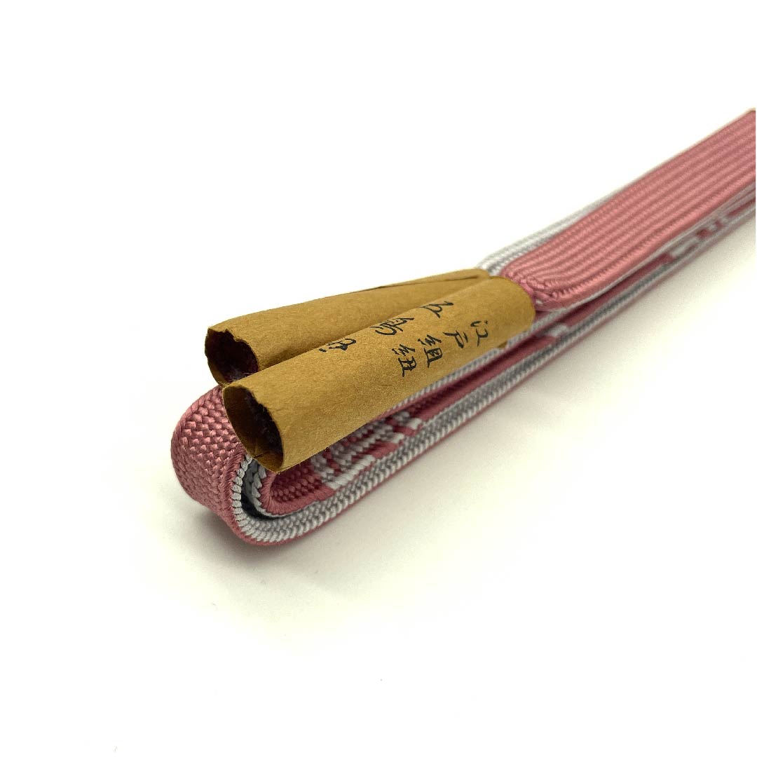 (新古品) 帯締め 正絹 四分紐 中紅花色(なかのくれないいろ) 五嶋紐 江戸組紐 新古品 長さ約162cm 幅約1.5cm カジュアル Sランク ピンク系 1135002912313