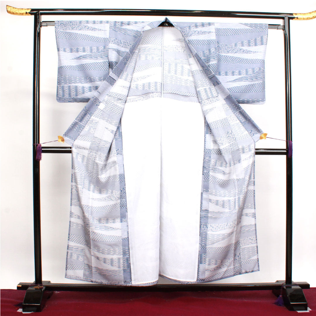 Summer kimono, polyester, komon, length 155.5cm, sleeve length 61.5cm, washable kimono, Edo komon, stencil dyeing, with basting thread, silk, A rank, gray, 1132000453322