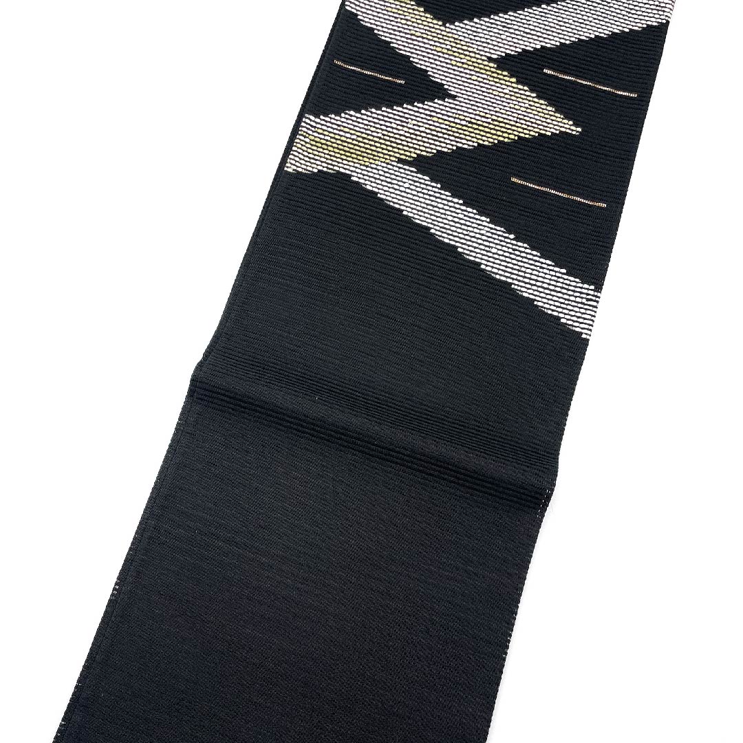 (新品未使用品)袋帯 夏帯 黒色 幾何学模様 夏物 帯丈442cm 正絹 NEWランク ポイント柄 セミフォーマル 黒系 1123008471310